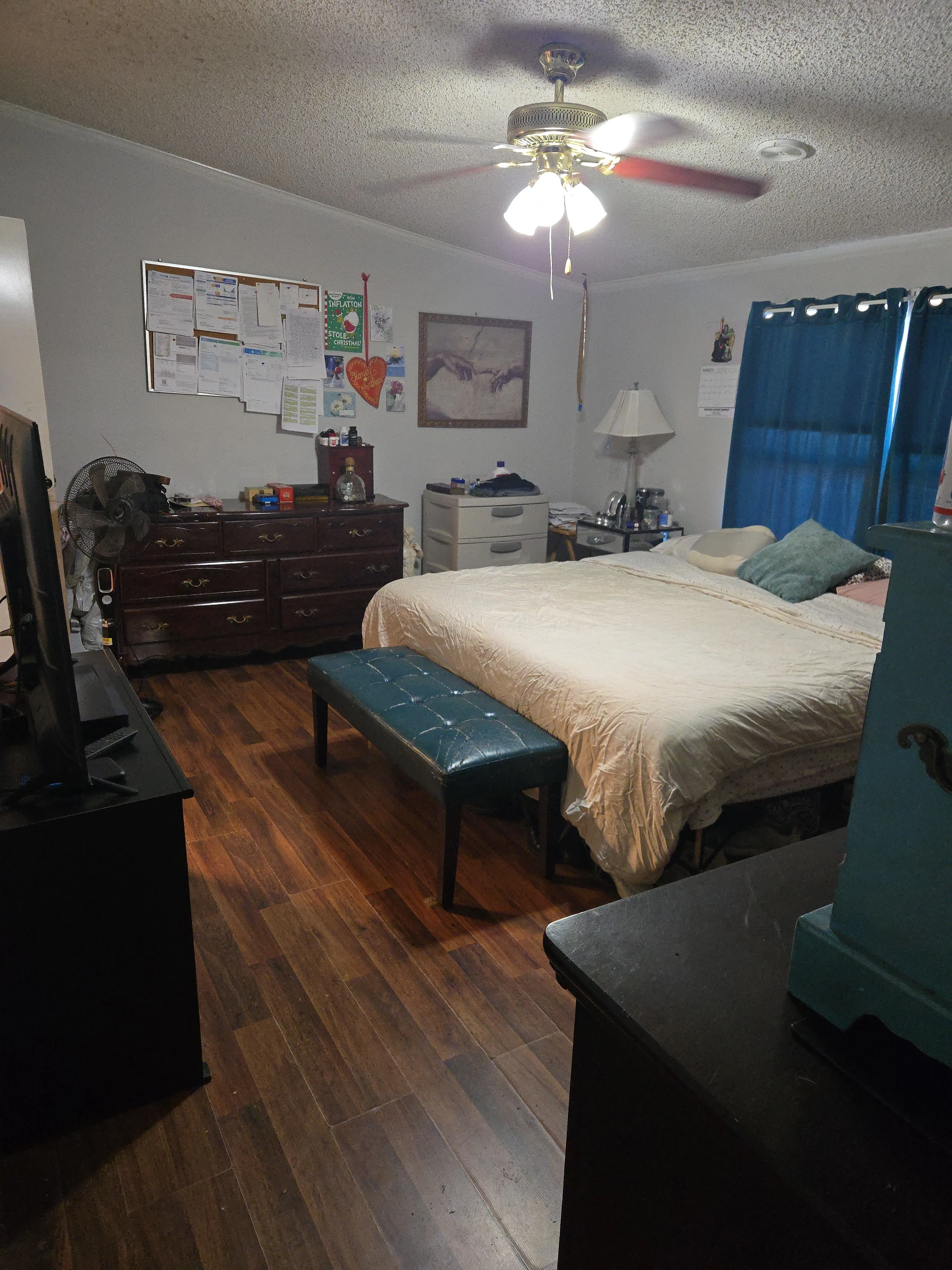 Bedroom after cleaning with the floor cleared and the room reset